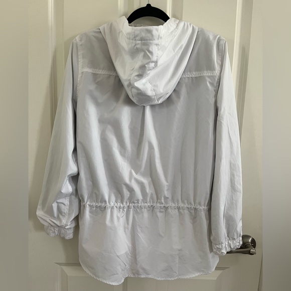 GAP Body Women’s White Lined Windbreaker with Hood; Size Medium. - Picture 2 of 9
